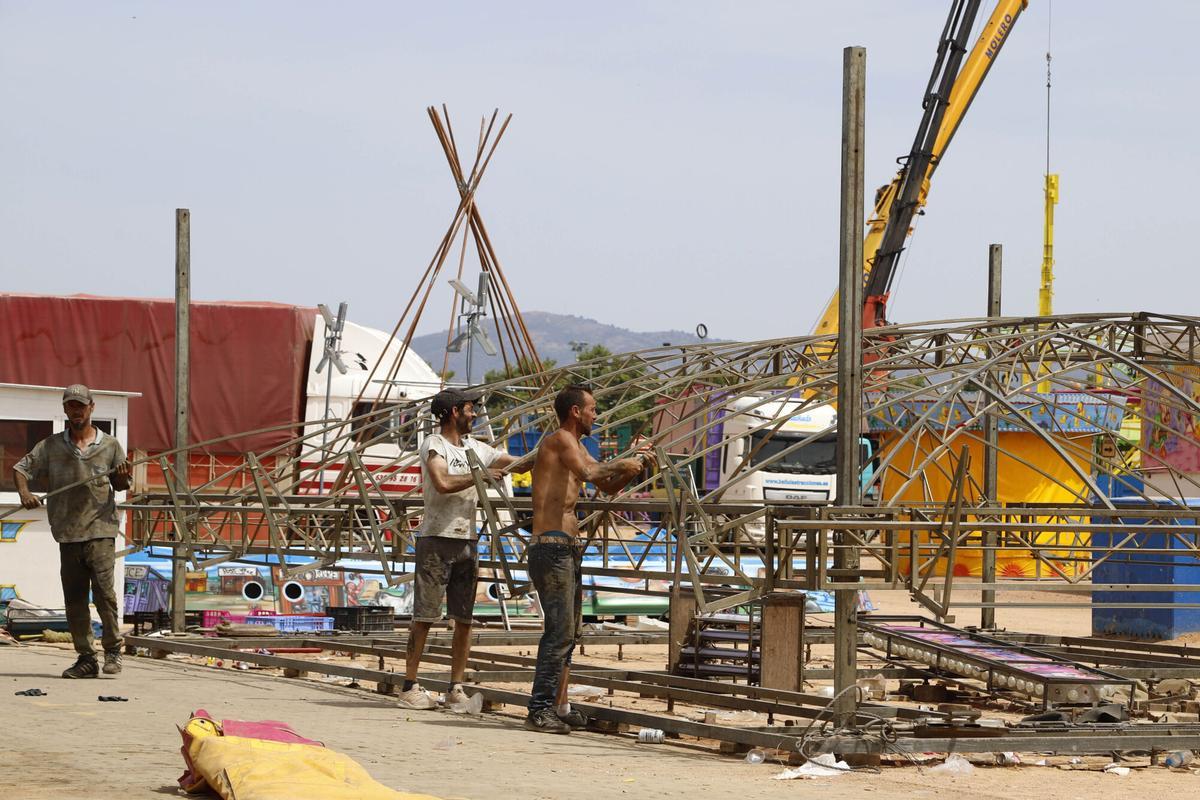 Desmontaje de la Feria de Mayo de 2025.