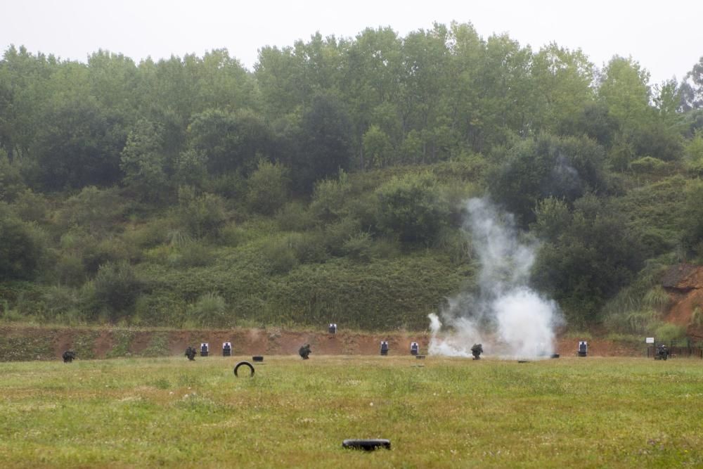 De patrulla con los soldados asturianos