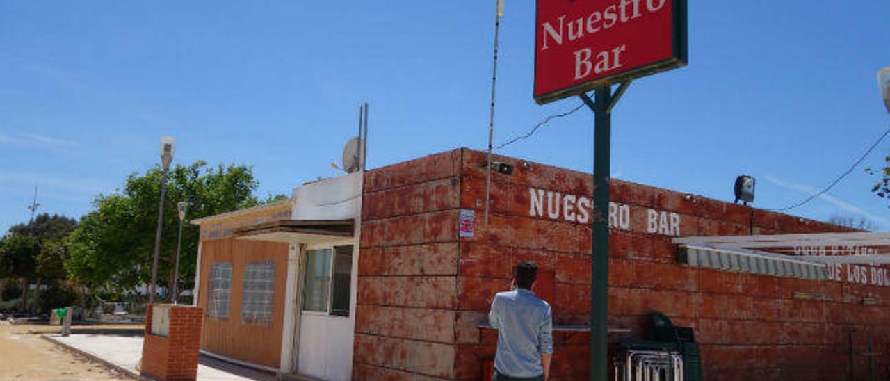 &#039;Nuestro bar&#039;, un supuesto kiosko en el que hasta se cocinan paellas