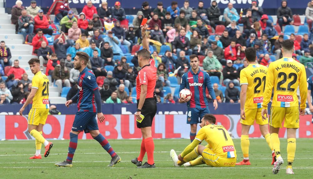 Levante UD - RCD Espanyol, en imágenes