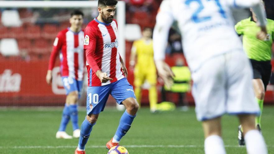 Carmona, durante el partido ante el Deportivo.