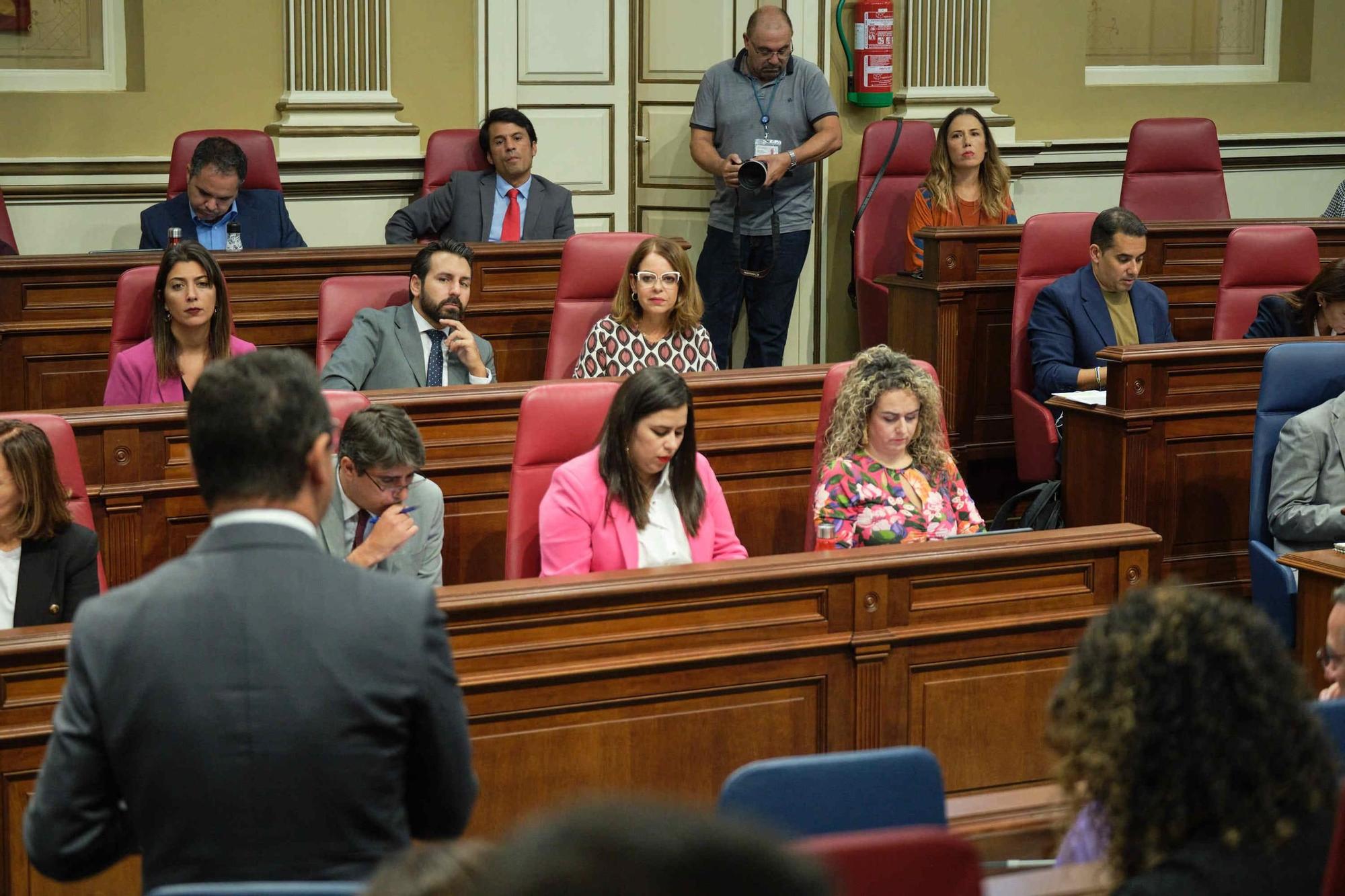 Pleno del Parlamento de Canarias (07/11/2023)