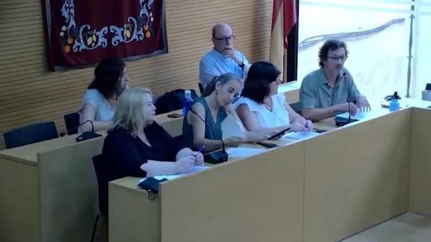 Descalificaciones en el pleno entre excompañeros de Cuidem Godella.