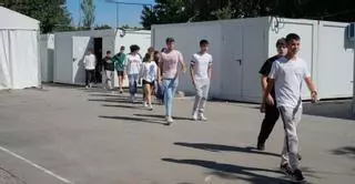 Así son los barracones climatizados que el CIFP de Vilagarcía utiliza como aulas durante las obras