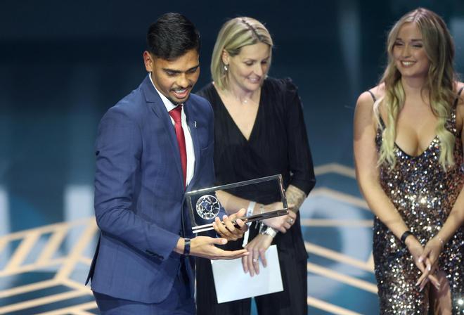 Gala Premios The Best FIFA 2023. Las mejores imágenes de los ganadores. Premio Puskás al mejor gol de la temporada para Guilherme Madruga