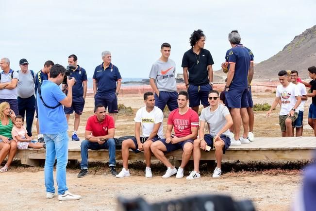 . Entrega de coches Domingo Alonso a los ...