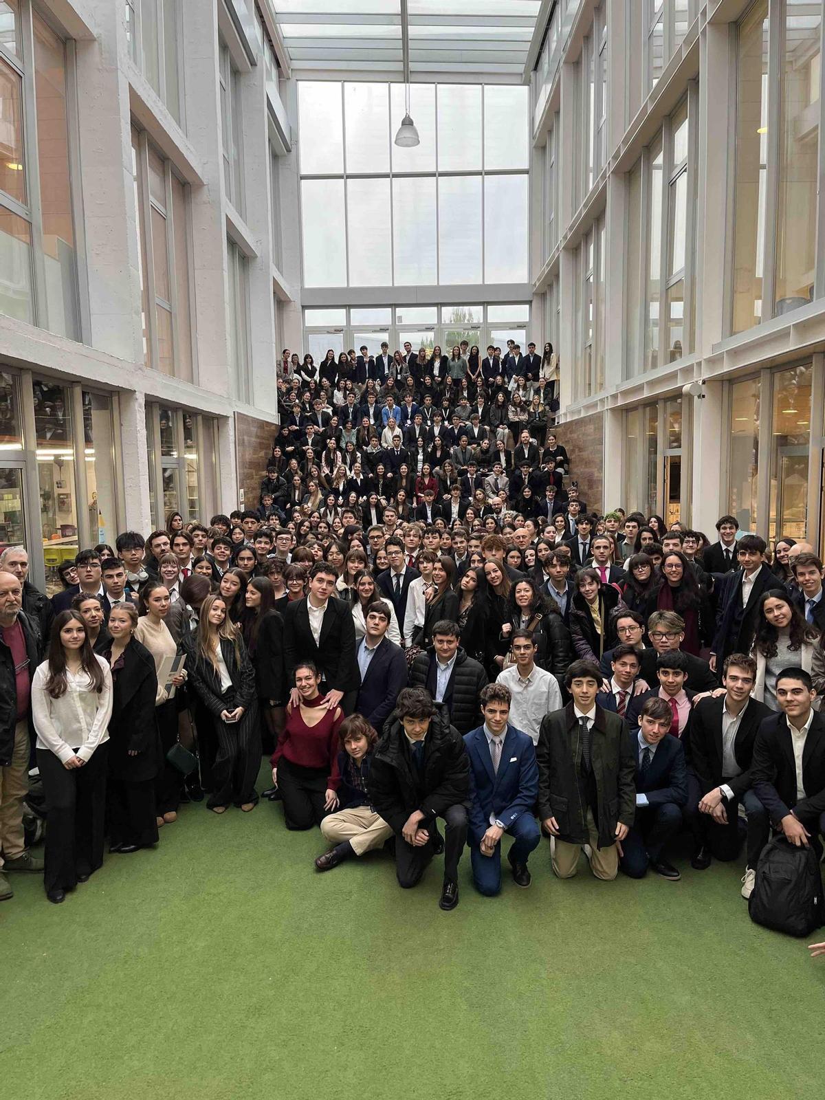 Participaron cerca de 400 estudiantes de distintas partes de España.