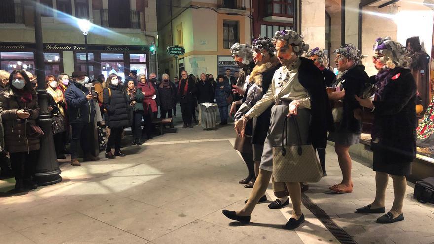 VÍDEO | Las murgas callejeras se adelantan en Zamora