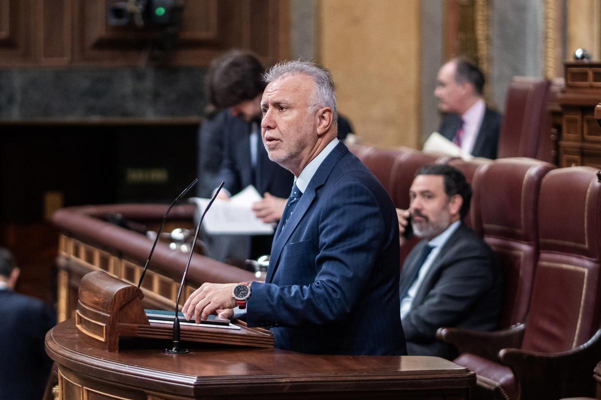 El ministro de Política Territorial y Memoria Democrática, Ángel Víctor Torres