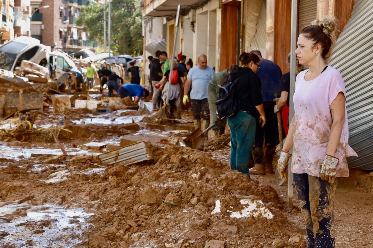 Trabajos de limpieza en Paiporta