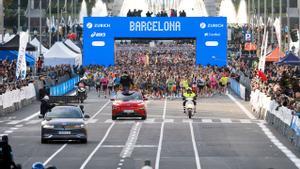 ¿Quin és el rècord de la Marató de Barcelona?