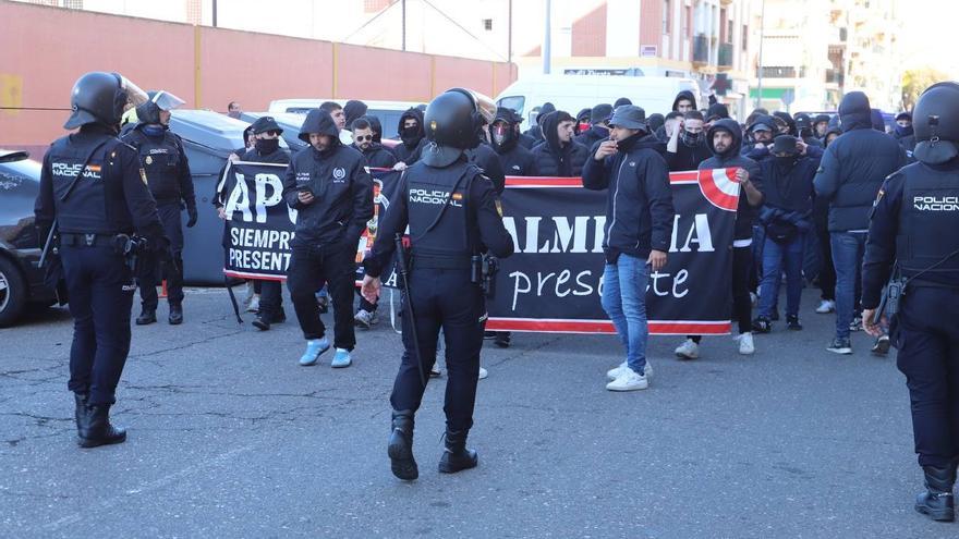 Batalla campal entre ultras del Córdoba CF y del Almería