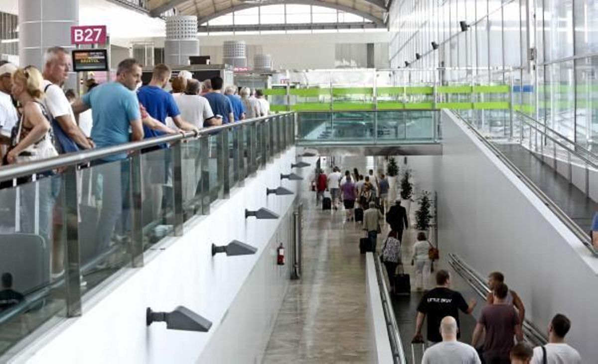 El aumento del gasto en tiendas y cafeterías genera un negocio de 50 millones a El Altet