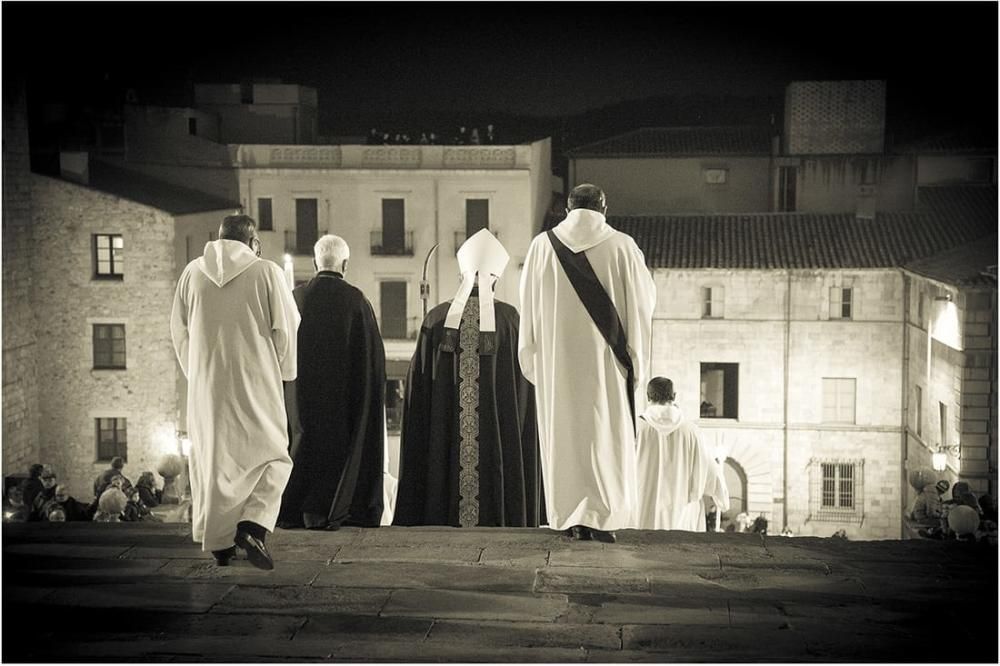 Una exposició mostra a la Casa de Cultura imatges singulars de la processó de Divendres Sant