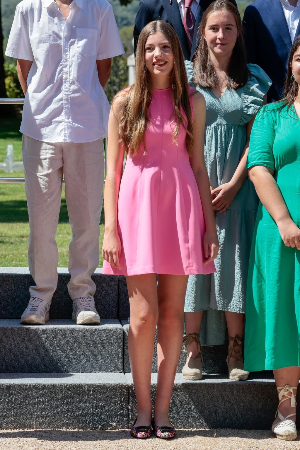 La infanta Sofía con vestido rosa de Sfera