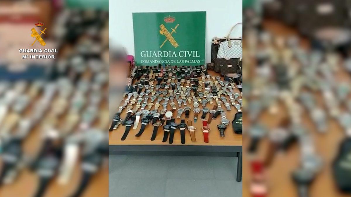 Intervenidos en Gran Canaria relojes y bolsos de lujo falsificados por más de un millón de euros