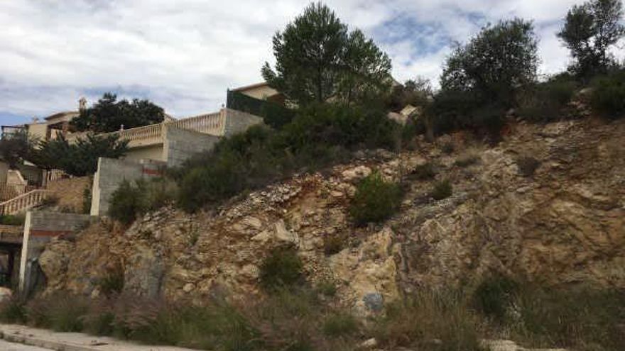 Solares urbanos a la venta en Alicante: Oportunidad de Inversión en Jalón