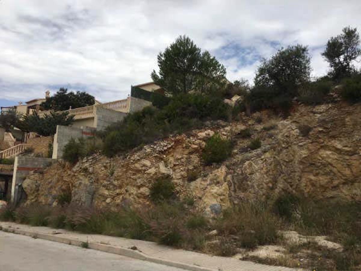 Solares urbanos a la venta en Alicante: Oportunidad de Inversión