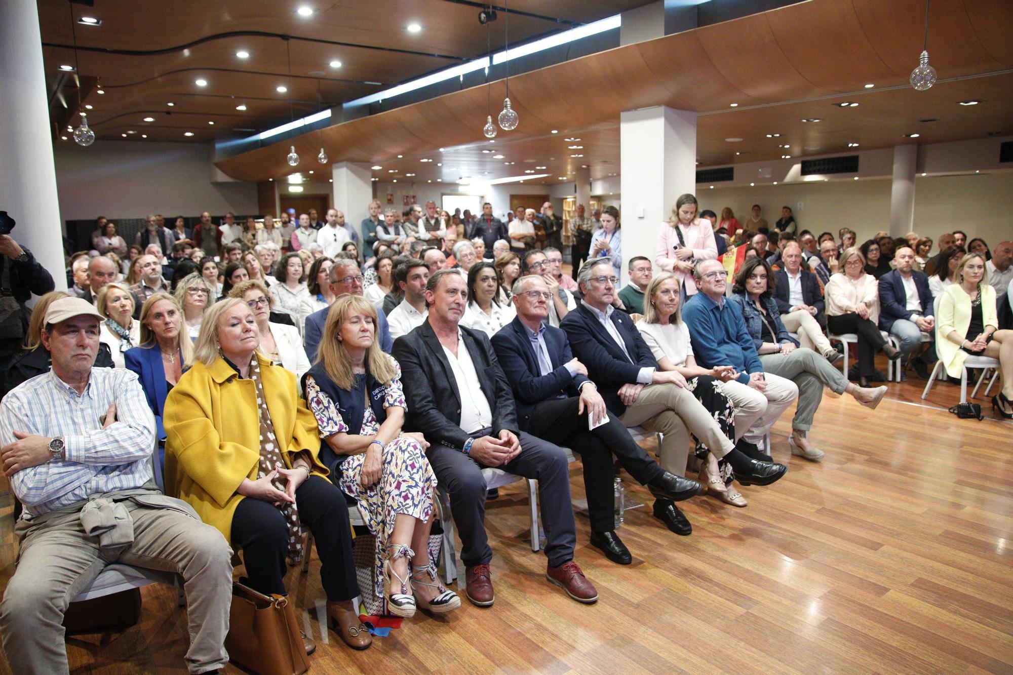 El cierre de campaña del PP en Gijón, en imágenes