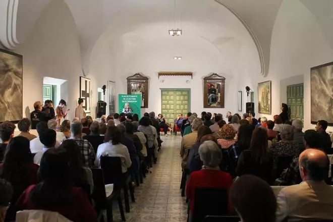 Las imágenes de la celebración del Día del Libro en Plasencia