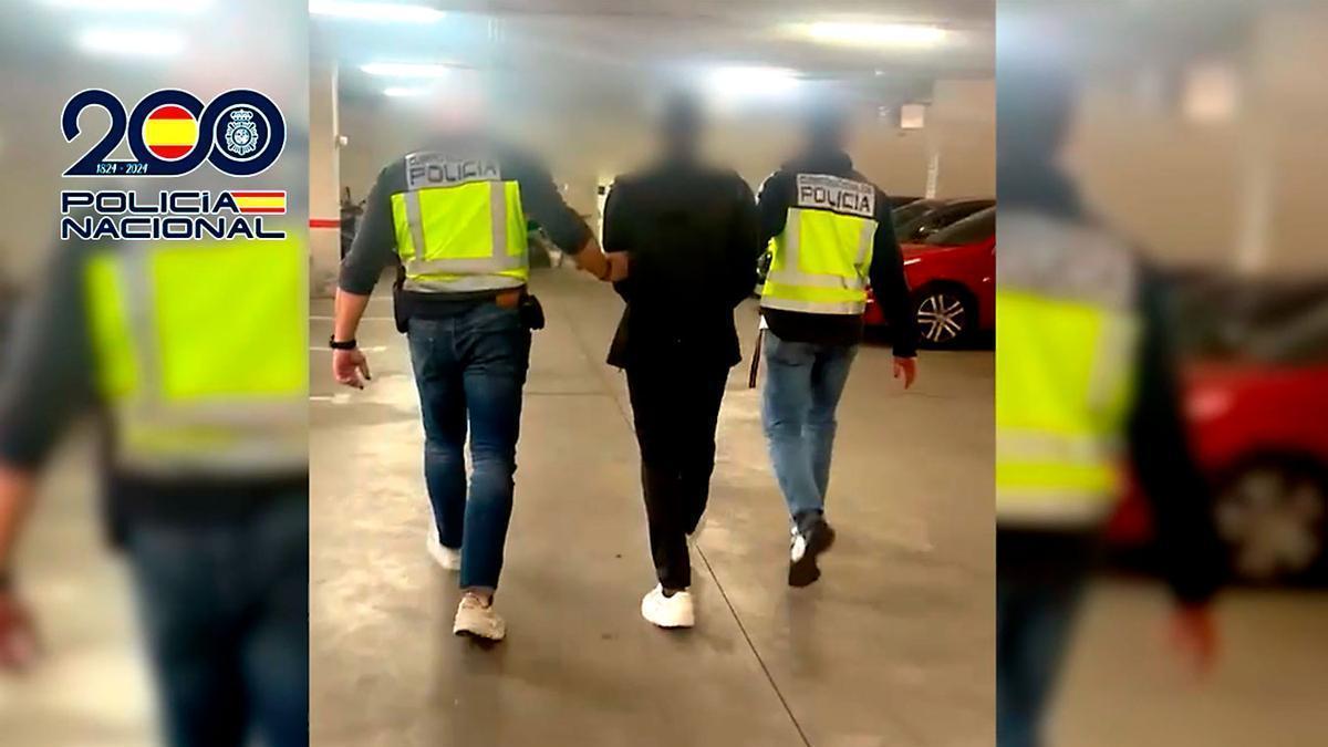 La Policía Nacional detiene en Sevilla a tres personas por cometer robos mediante el “mataleón”