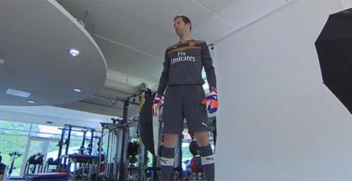 Petr Cech cambia el Chelsea por el Arsenal de Wenger