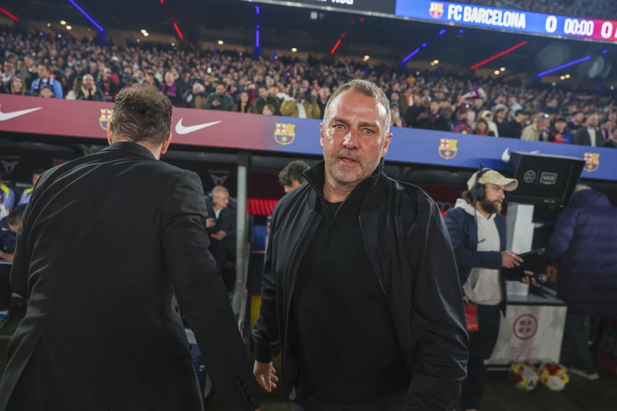 Hansi Flick, antes del partido en el Spotify Camp Nou