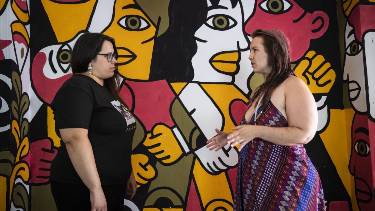 Carmen Godina Megia y Bea Alma Martin son activistas contra la gordofobia