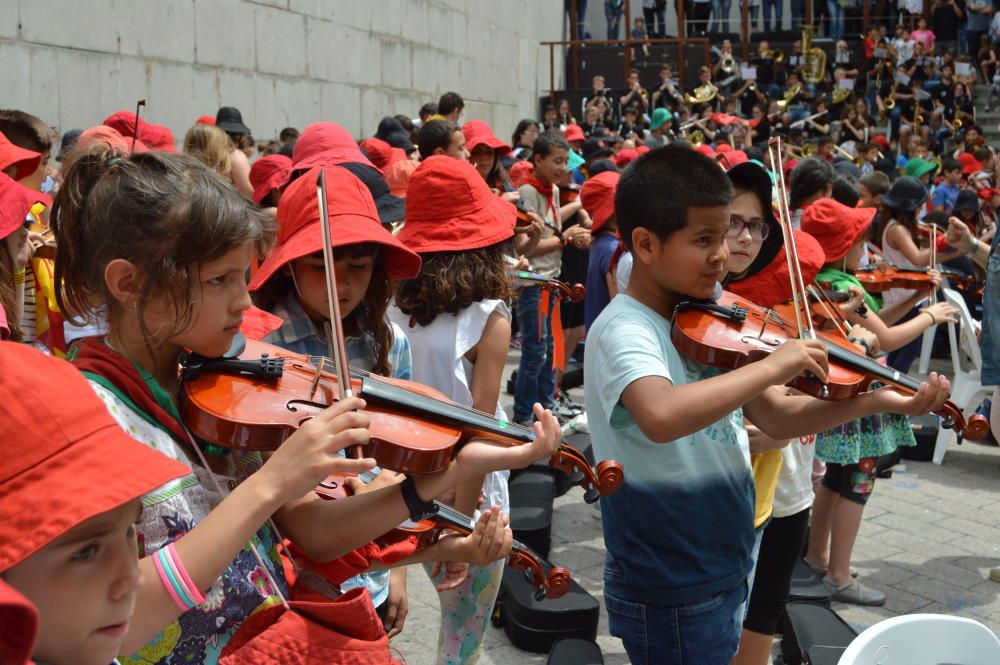 El projecte Superfilharmònics d''orquestres escolars aplega 300 músics en un concert inèdit