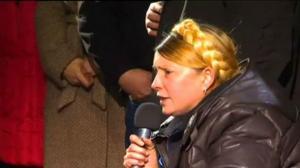 Timoixenko ha estat rebuda a la plaça central de Kíev, per més de 50.000 persones.