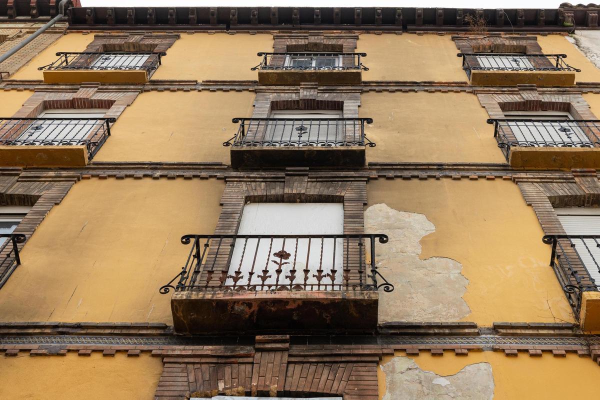 El Ayuntamiento de Zaragoza lanzará una línea de ayudas para el repintado de fachadas