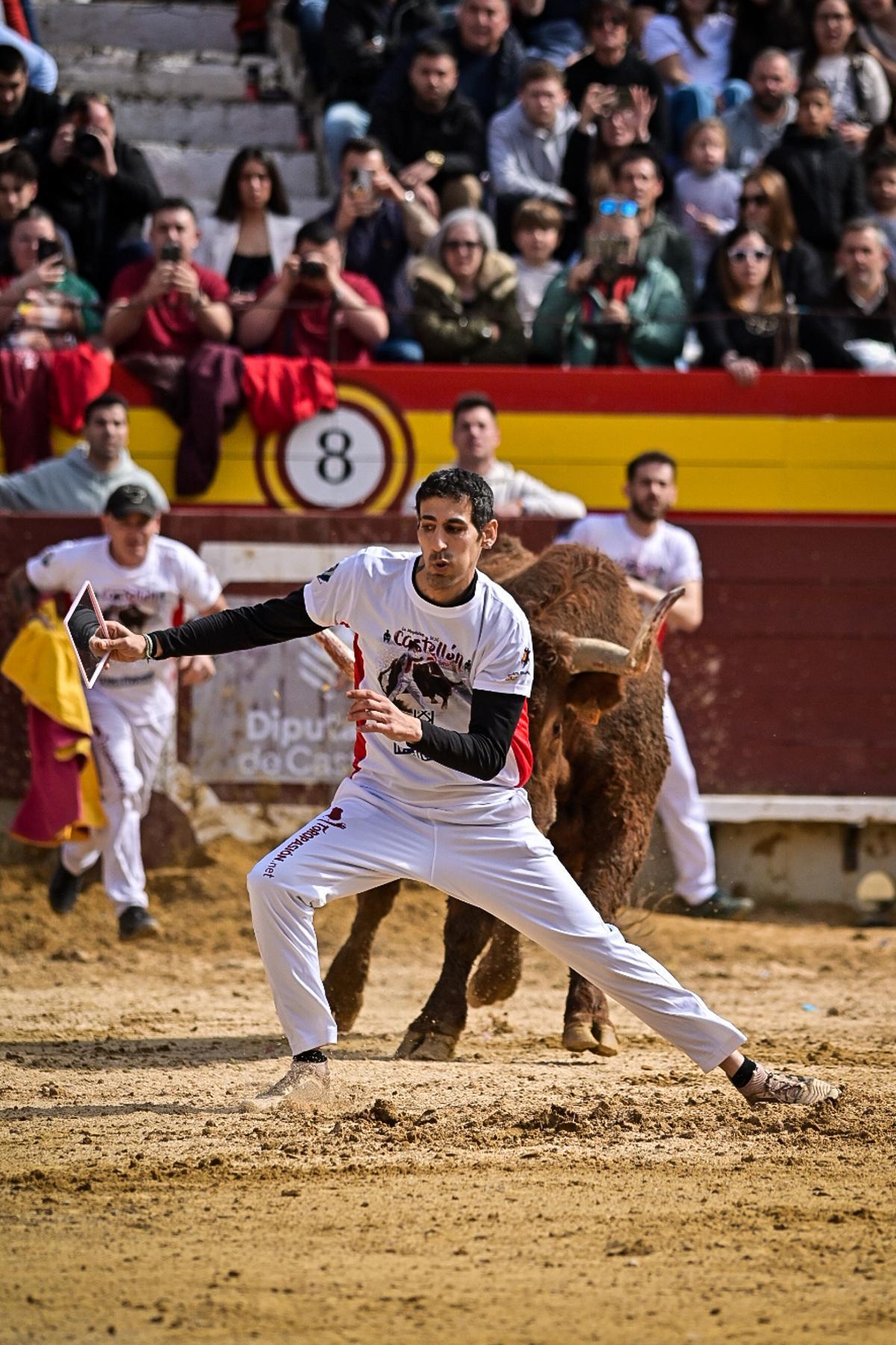 Galería de imágenes: Los maestros de la calle toman la plaza de Castelló