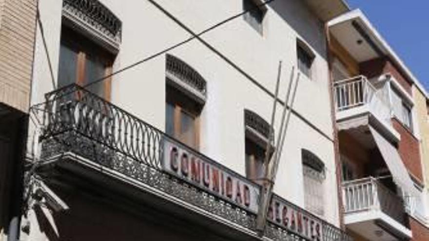 Fachada de la sede del Consell Agrari de Sueca.