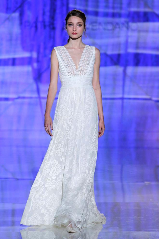18 vestidos boho chic: modelo de corte imperio con encaje de inspiración retro