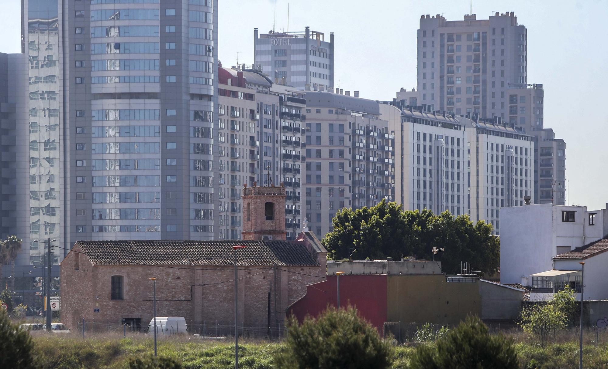 Descubre los contrastes de València