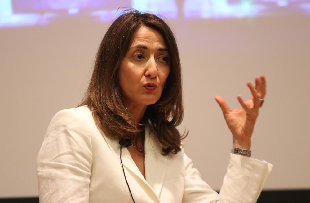 El encuentro contó con la participación de Carmen García García, de IBM, Almudena del Mar Muñoz, de BlaBlaCar; Marta Alejano Peña, de Hawkers; y María Gómez del Pozuelo, CEO de Womenalia