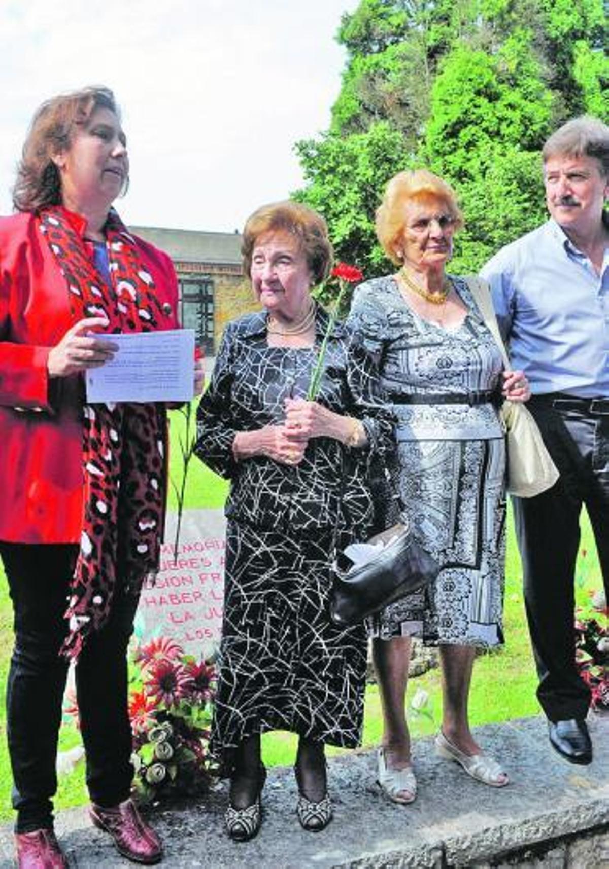 Rosas que no caen  en el olvido