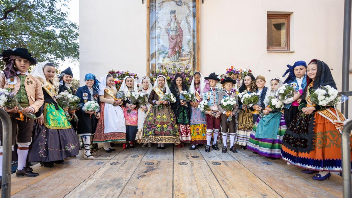 Fotos de la ofrenda y la procesión en las fiestas de Benicàssim