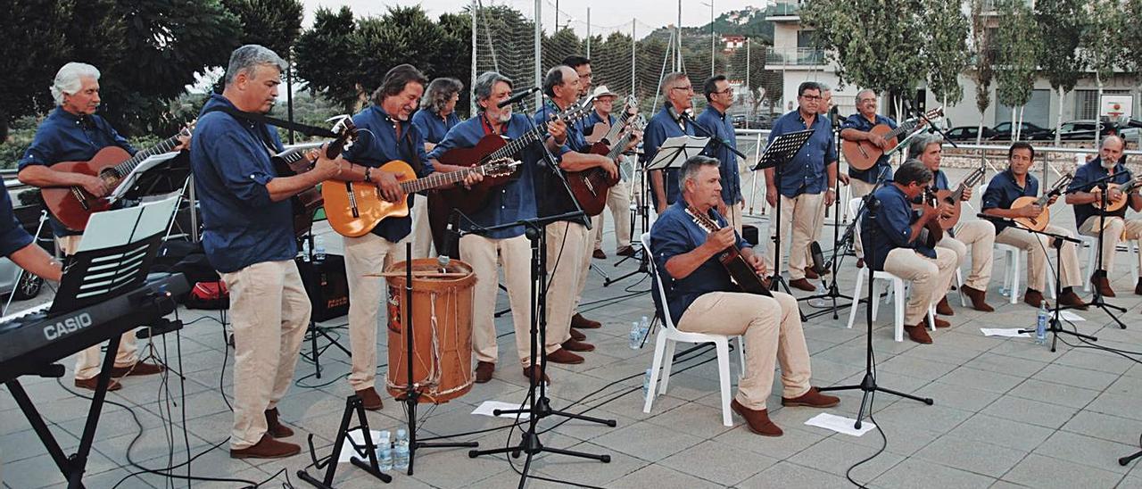 La Font d’en Carròs   Música i romeria