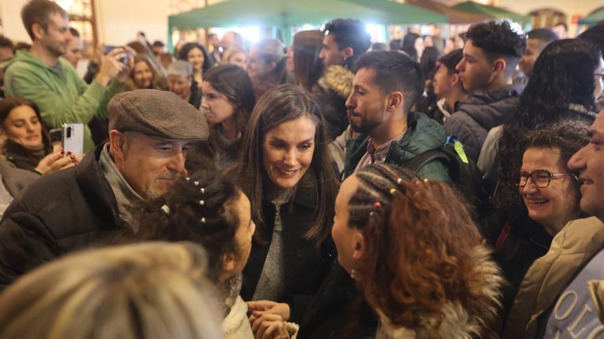 Así ha sido la multitudinaria visita de la familia real a Alaquàs