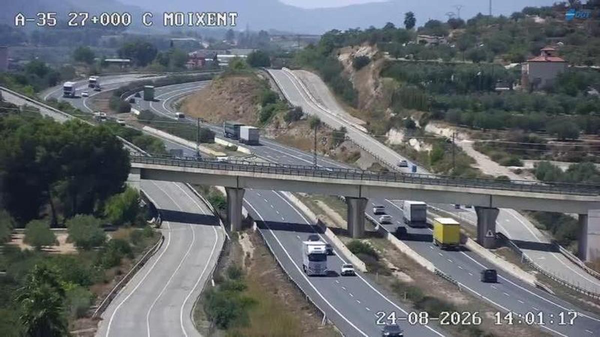 Imagen de la DGT de la A-35 este lunes.