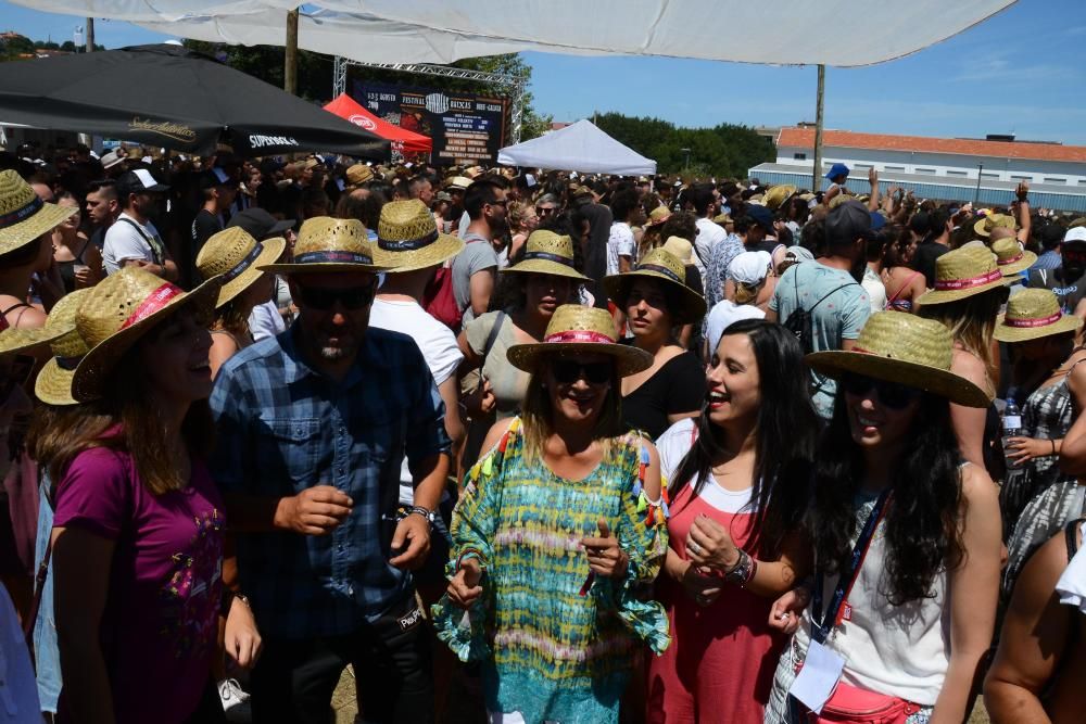 Se cierran tres intensos días que llenaron la playa de Banda de Río de música, gastronomía y disfrute del entorno natural.