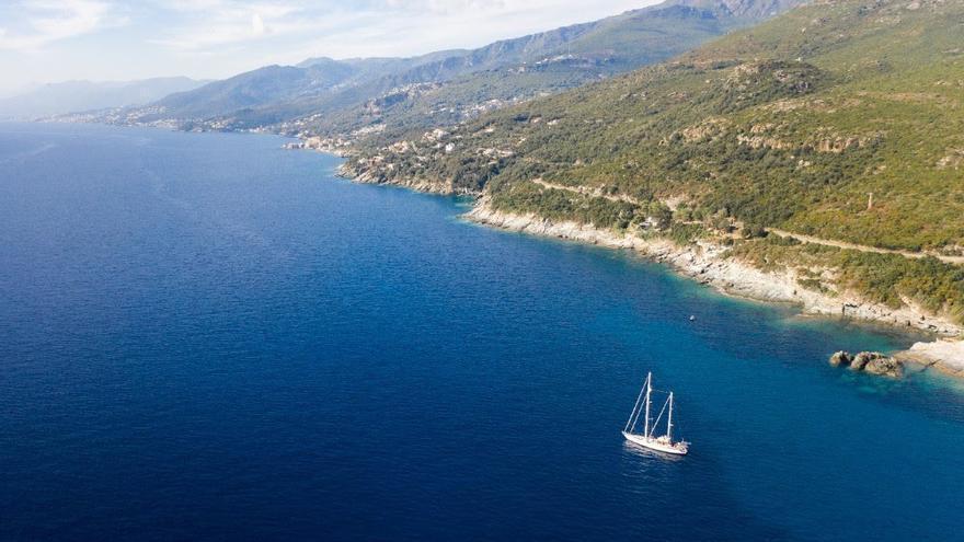 ¿Por qué el agua del mar en Baleares está a 28 grados?