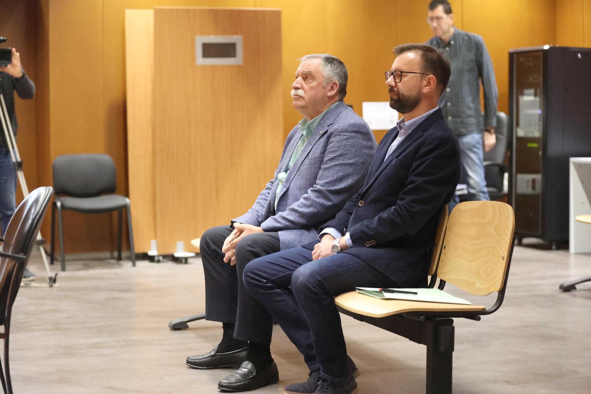 Arranca el juicio contra el alcalde de Oleiros por el derribo de Casa Carnicero