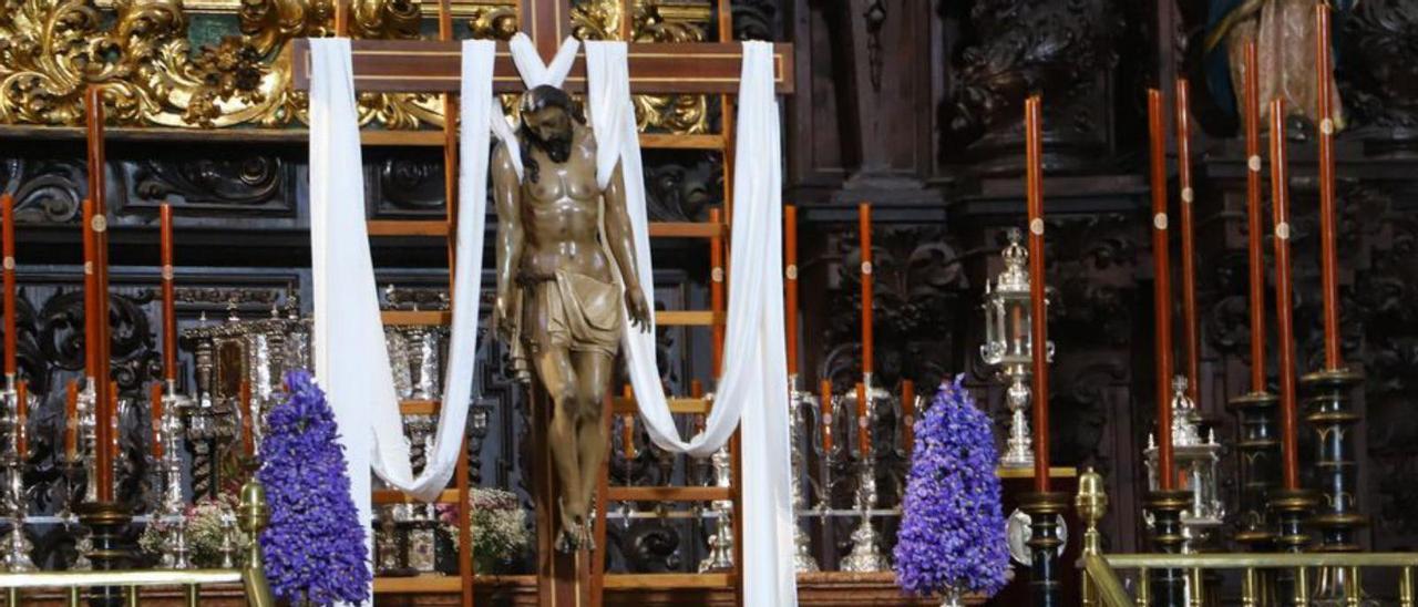 Imagen de archivo del Señor del Santo Sepulcro en besapies.