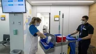 El TSJEx confirma 1.500 euros de indemnización para 29 limpiadoras de los hospitales de Mérida y Tierra de Barros