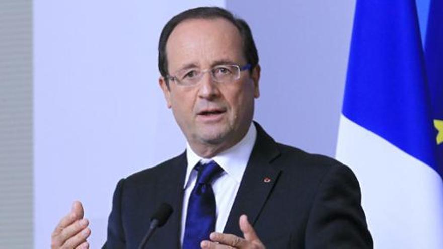 Hollande: &quot;La salida de Grecia del euro ya no se plantea&quot;