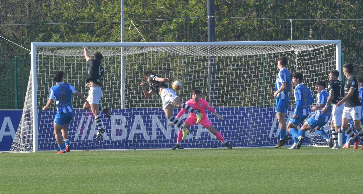El Fabril vence al Lealtad (3-1) en Abegondo