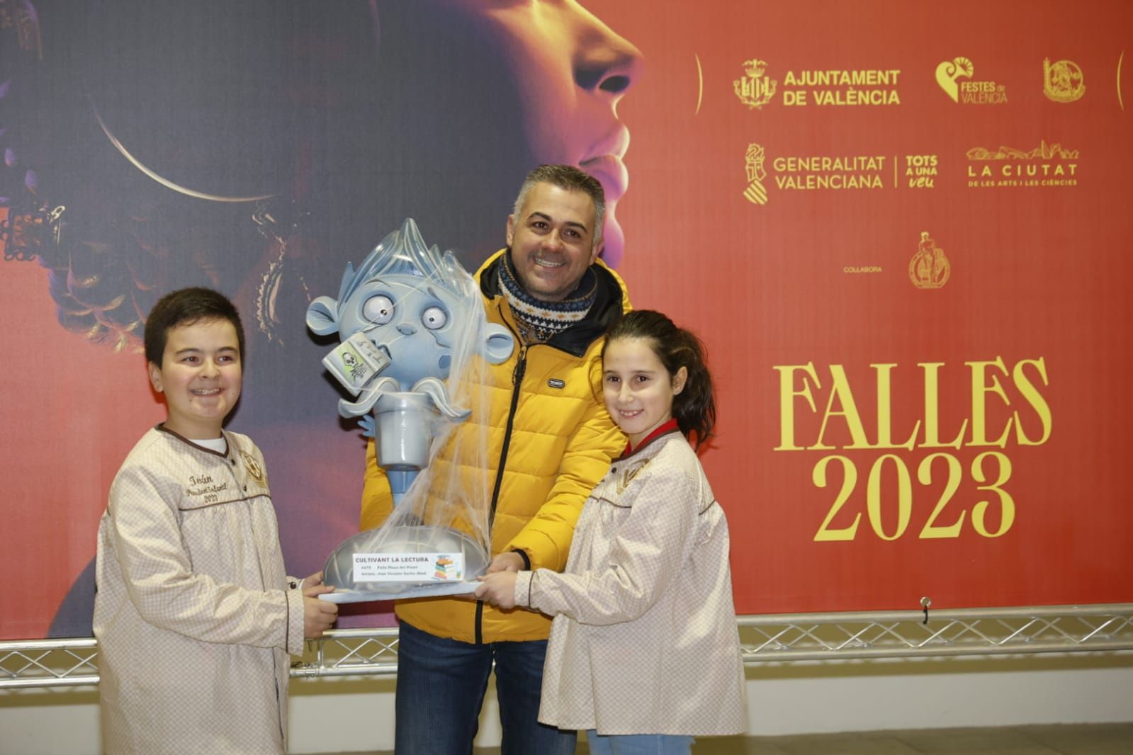 Fallas 2023 | Entrega de Ninots a la Exposición (sesión lunes por la tarde)