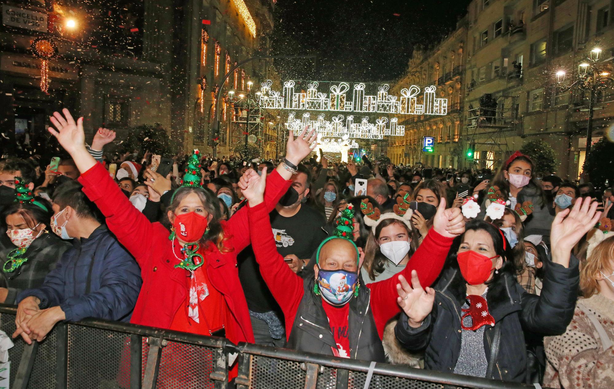 Las mejores imágenes del encendido de la Navidad en Vigo